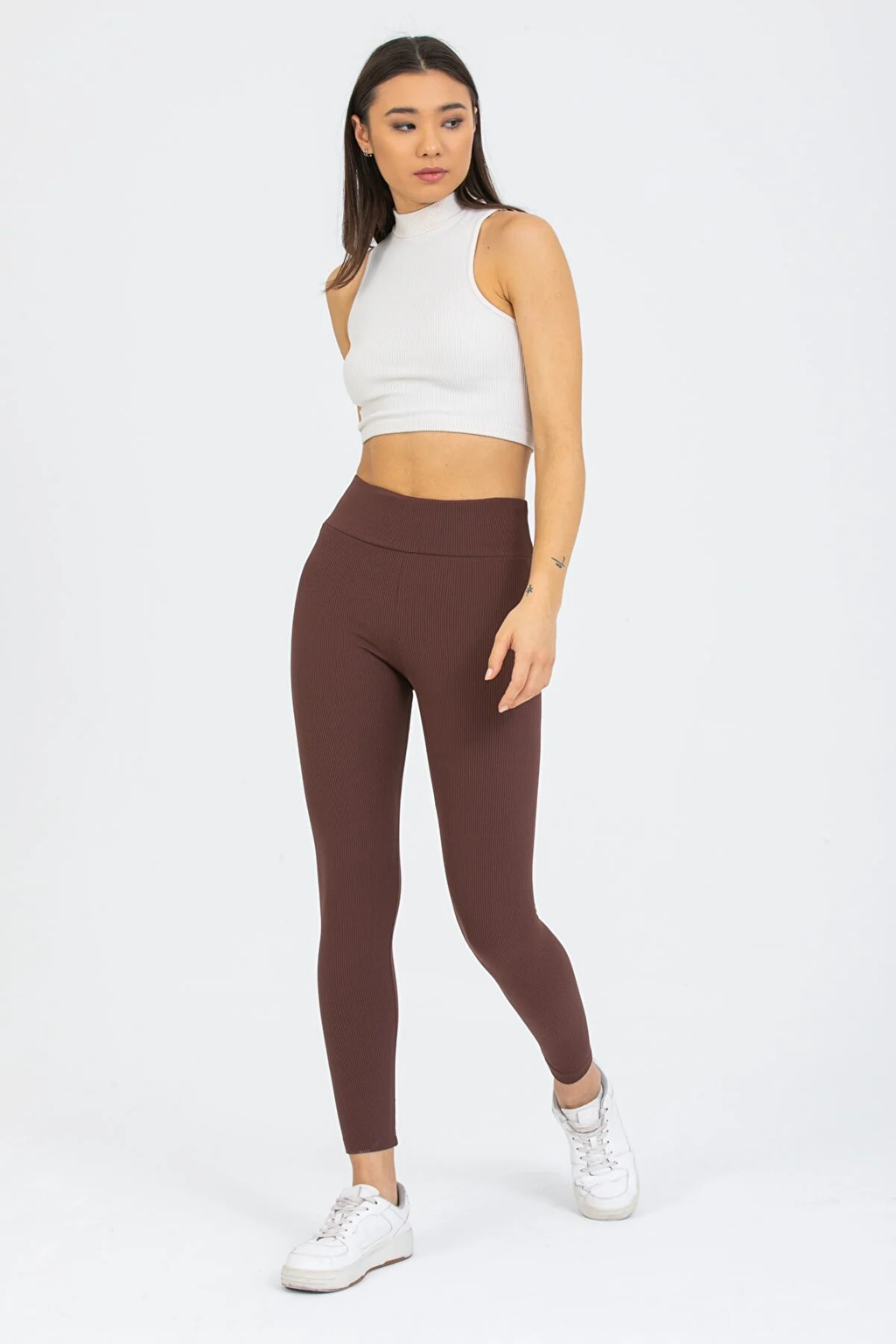 Braune gerippte Leggings mit hoher Taille 0608