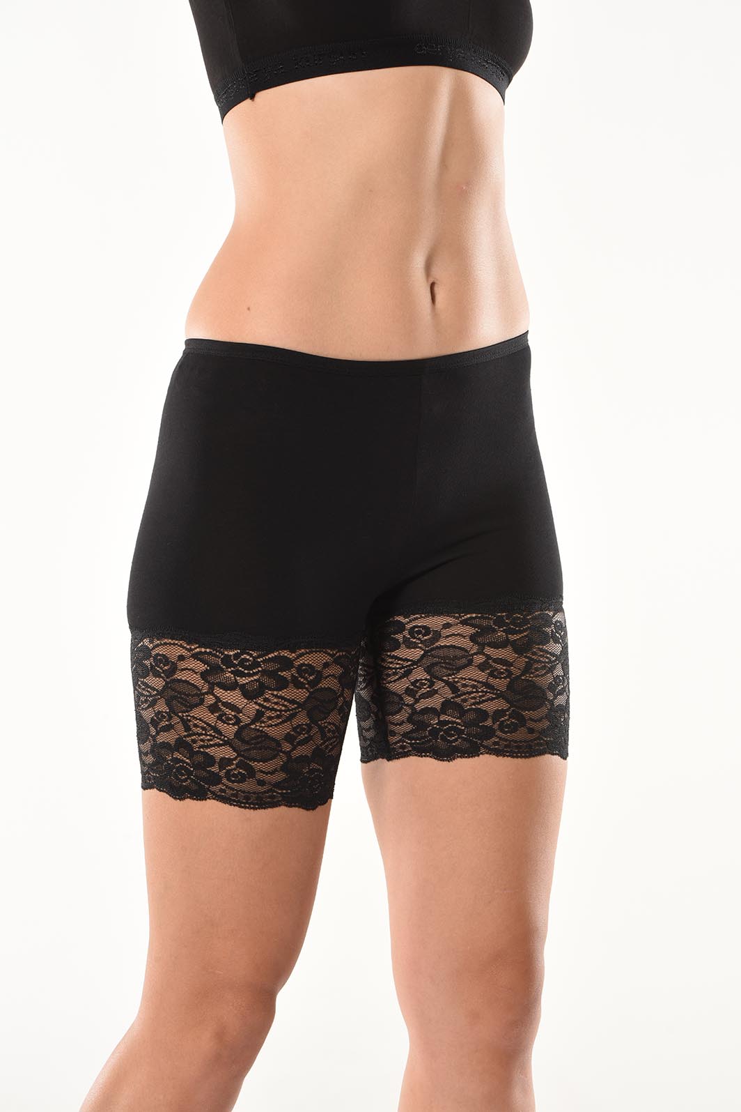 Kurze Damen Shorts mit Spitze Leggings 496