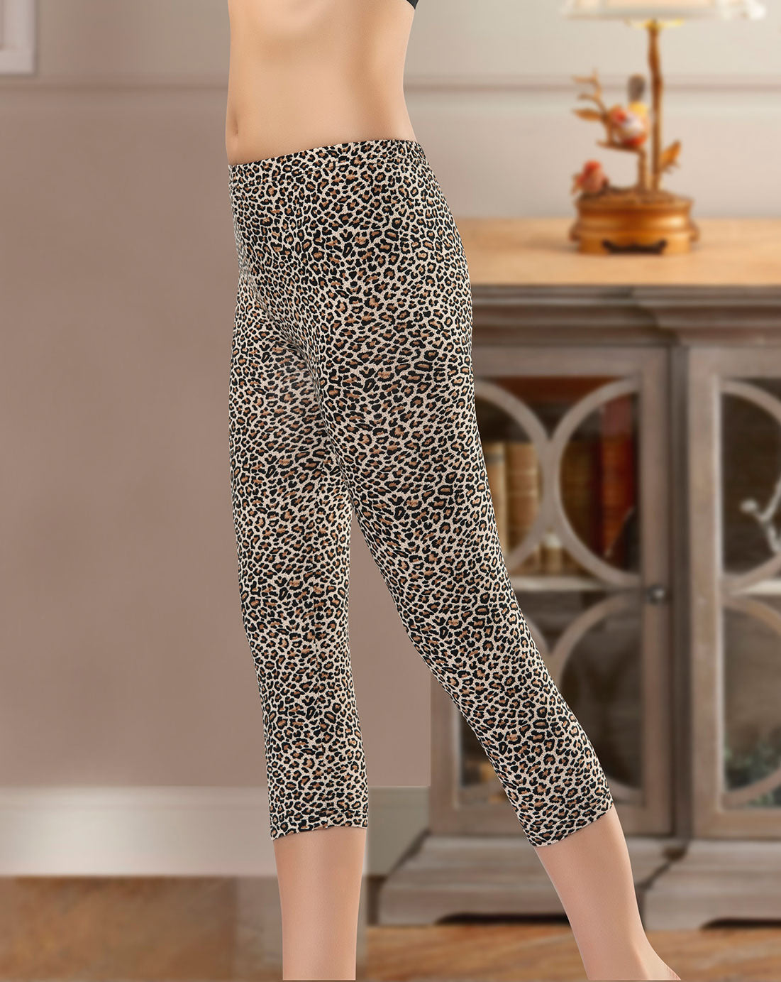 Capri-Leggings mit Leopardenmuster 475