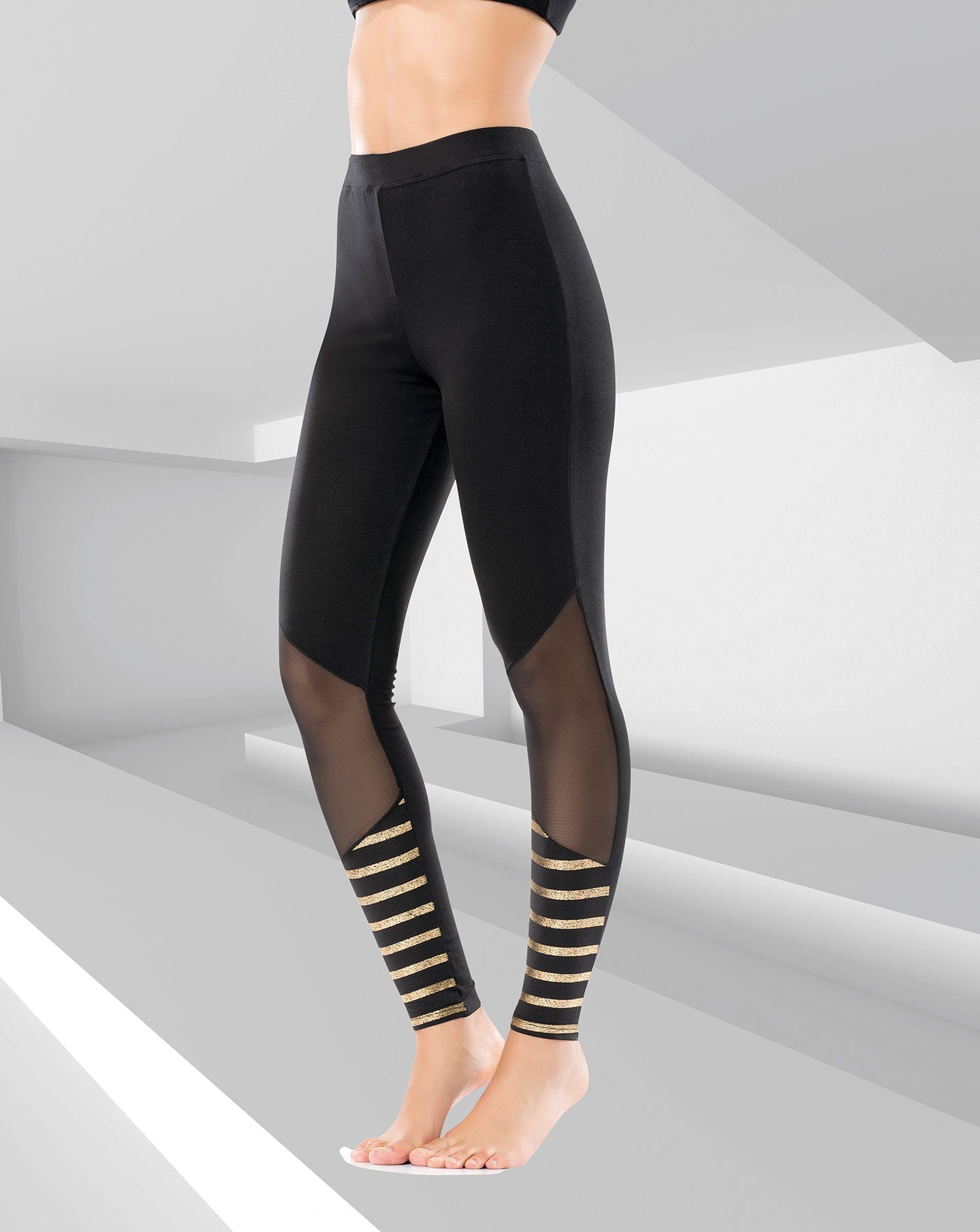 Modell Damen Leggings 0557