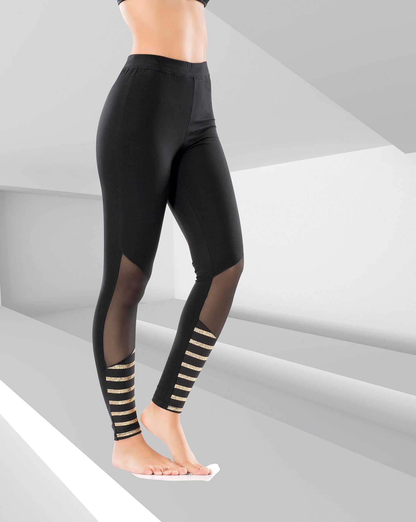 Modell Damen Leggings 0557
