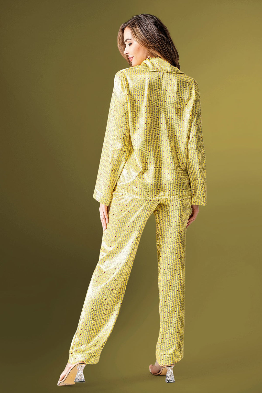 Damen-Pyjama-Set aus Satin in Gelb, 2-teilig